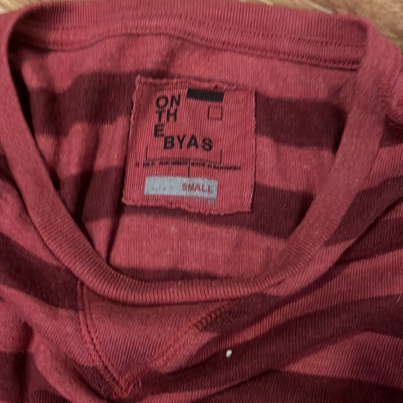 ON THE BYAS long sleeve T-shirt - Picture 2 of 2